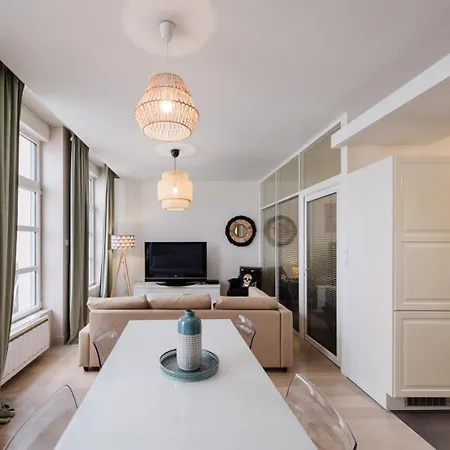 Daire Bngo L La Bulle Urbain Tete D'or L 6, 4p