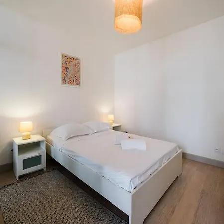Bngo L La Bulle Urbain Tete D'or L 6, 4p Appartamento Lione